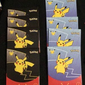 8 Packs Pokémon 25th anniversary (4) Cards & Toy!